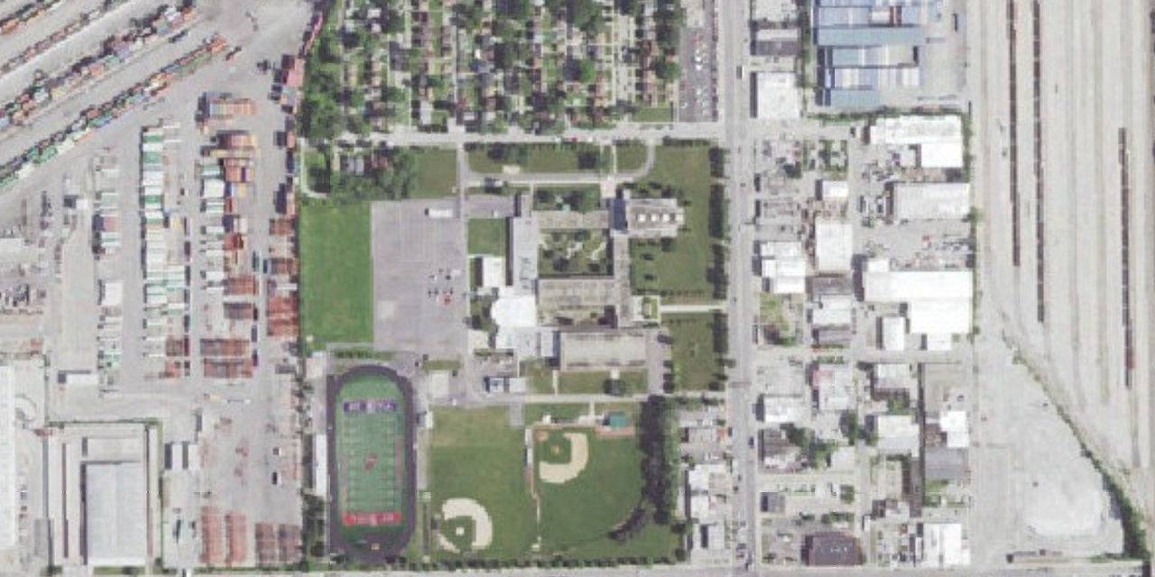 Vista aérea de St. Rita of Cascia High School