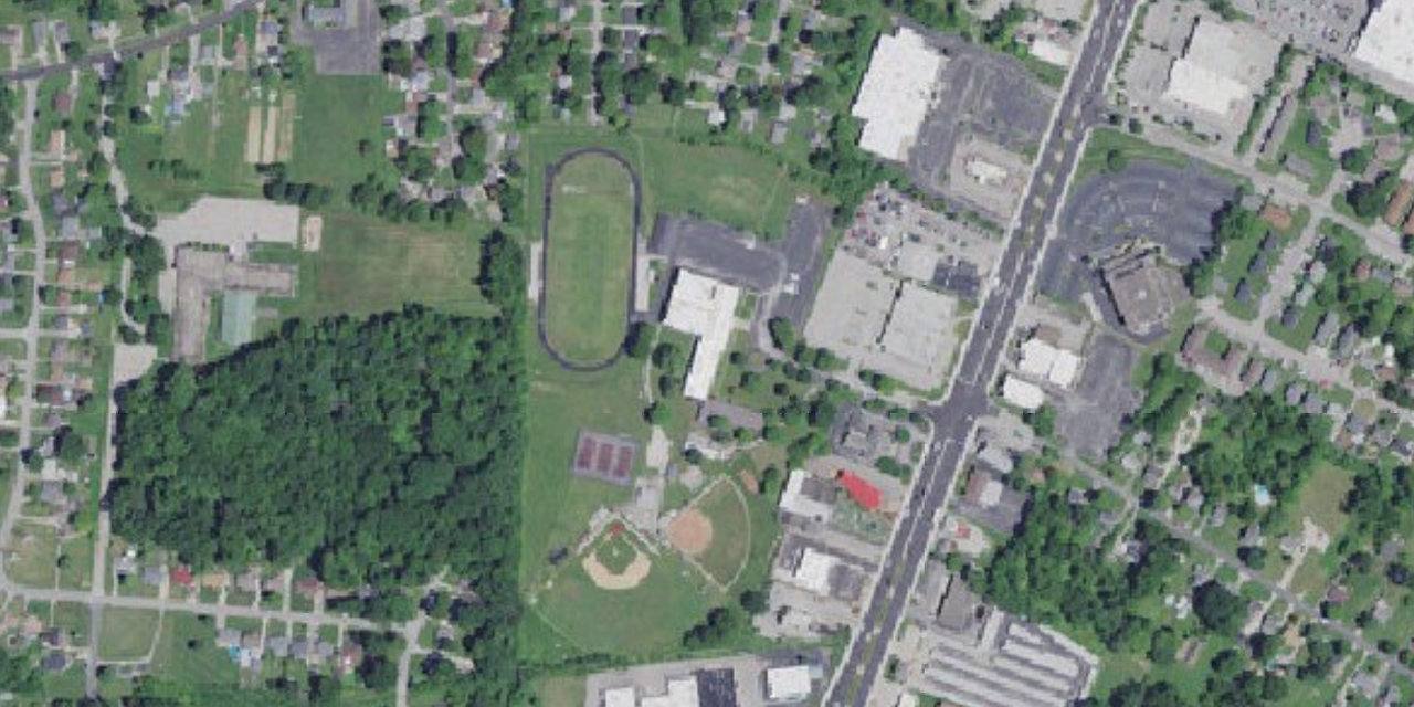 Vista aérea de Holy Cross High School