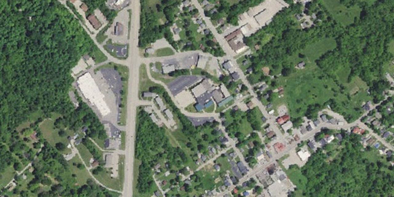 Vista aérea de Bishop Brossart High School
