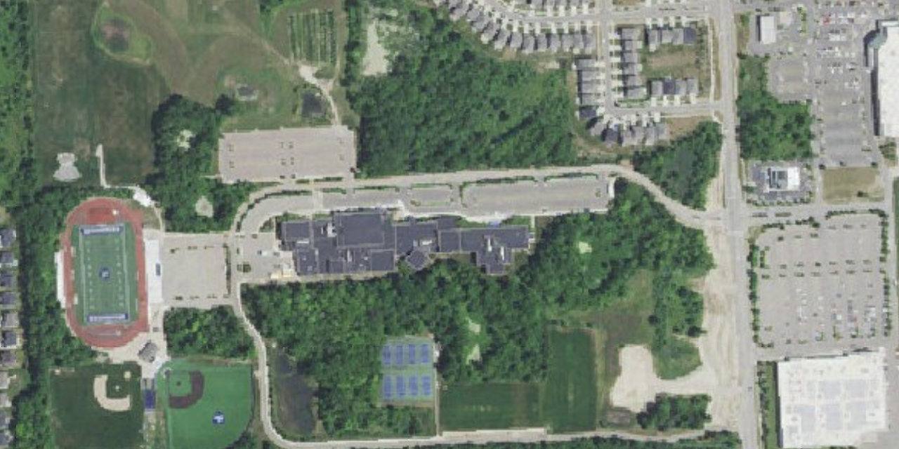 Vista aérea de Catholic Central High School