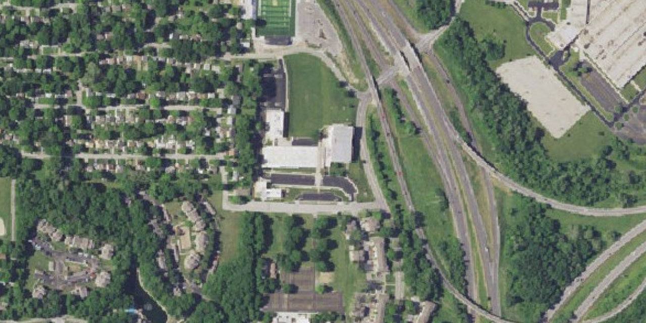 Vista aérea de St. Pius X High School