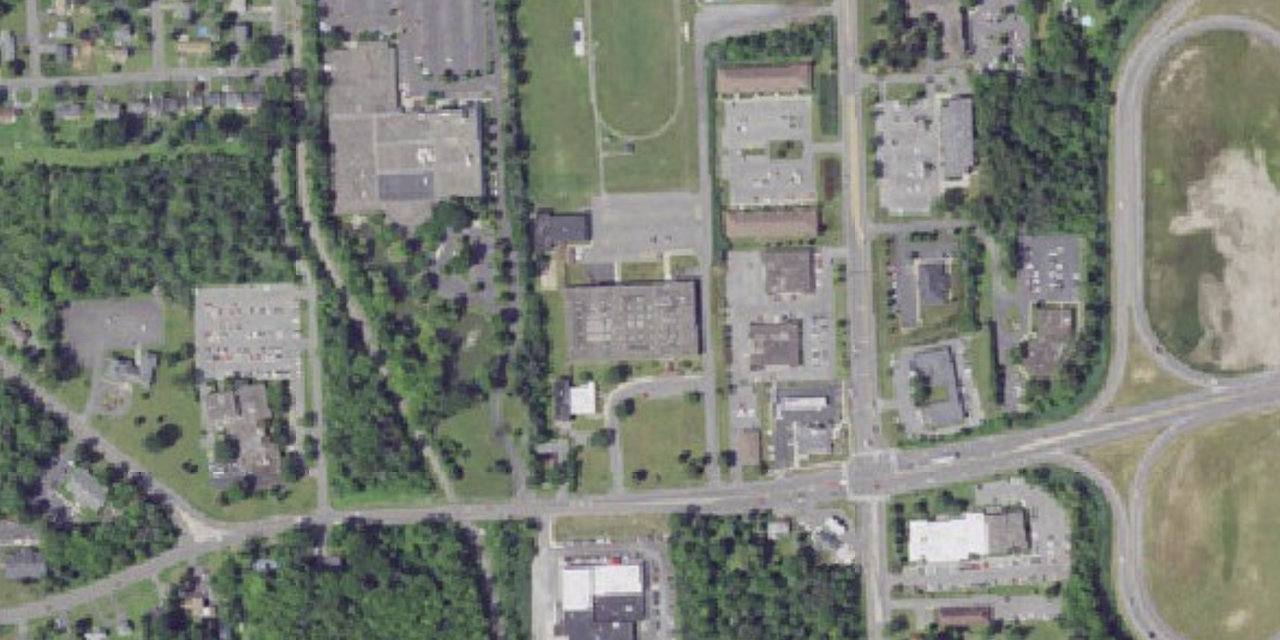 Vista aérea de Bishop Grimes Junior/Senior High School