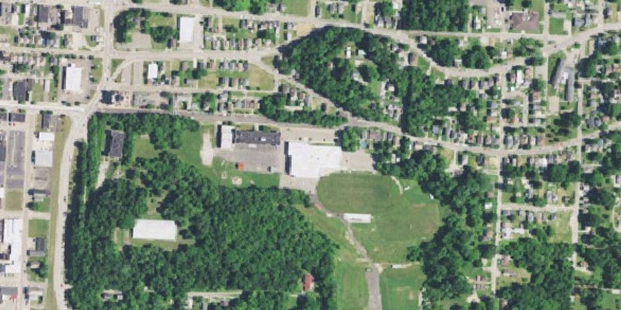 Vista aérea de Bishop Rosecrans High School