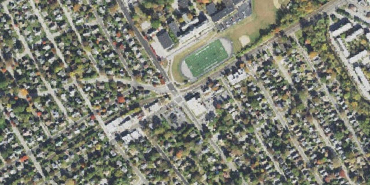 Vista aérea de Monsignor Bonner & Archbishop Prendergast High School