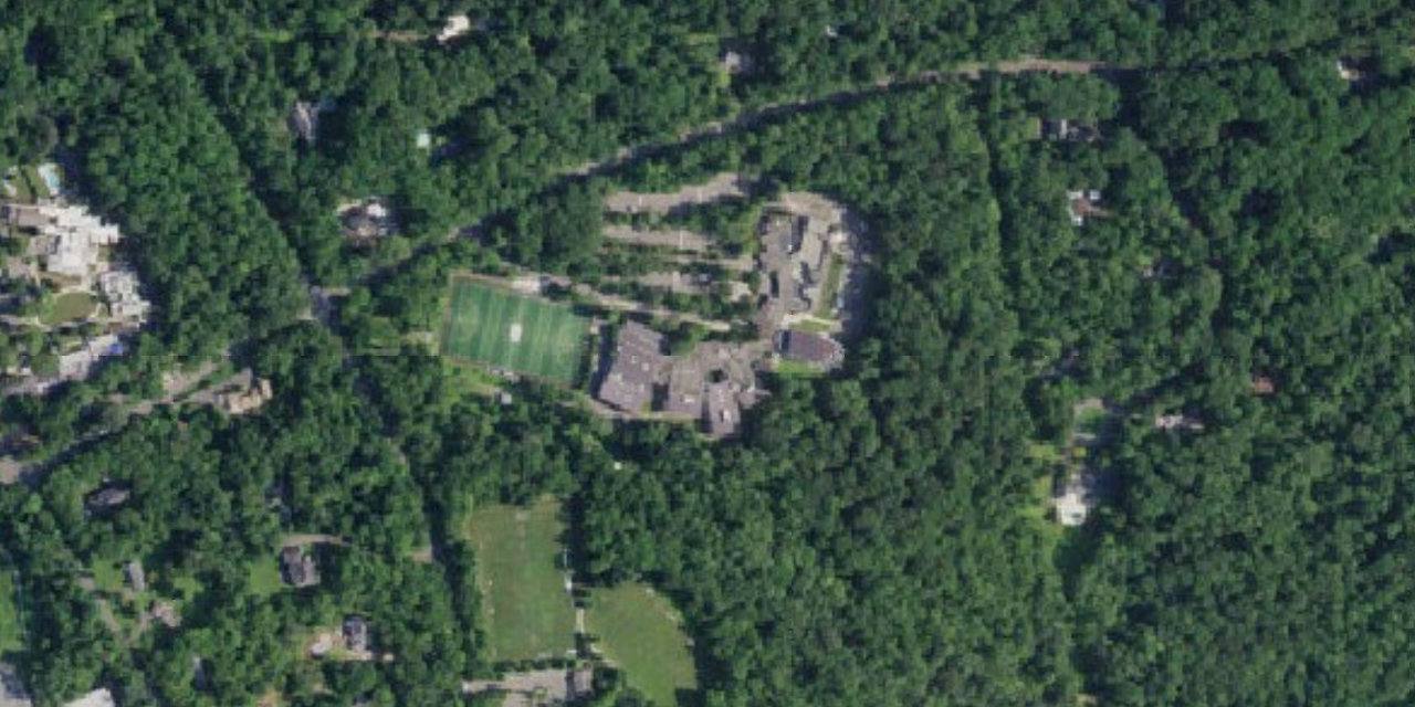 Aerial view of Stuart Country Day School of the Sacred Heart
